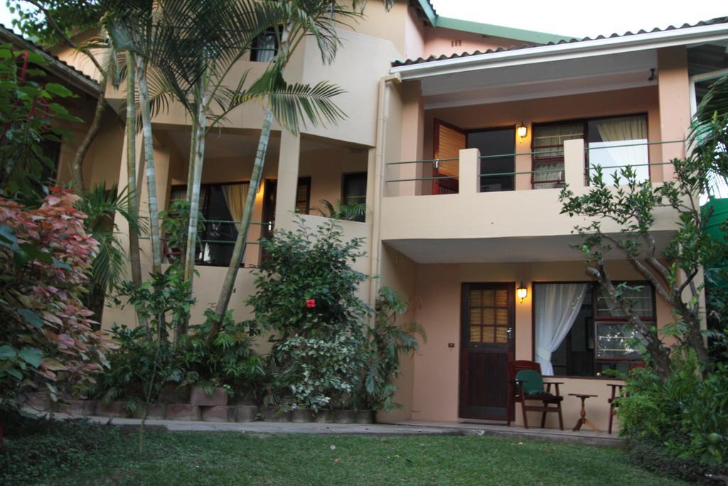 Hornbill House Bed and Breakfast Mtubatuba Exteriör bild